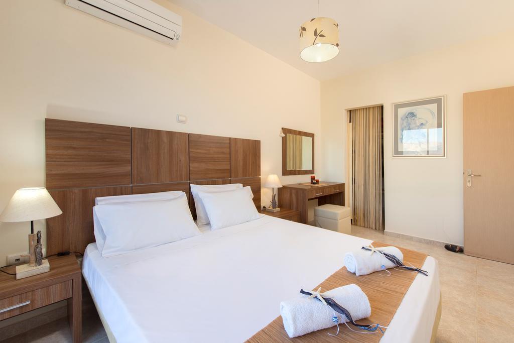 Renata'S Villas كارباثوس الغرفة الصورة